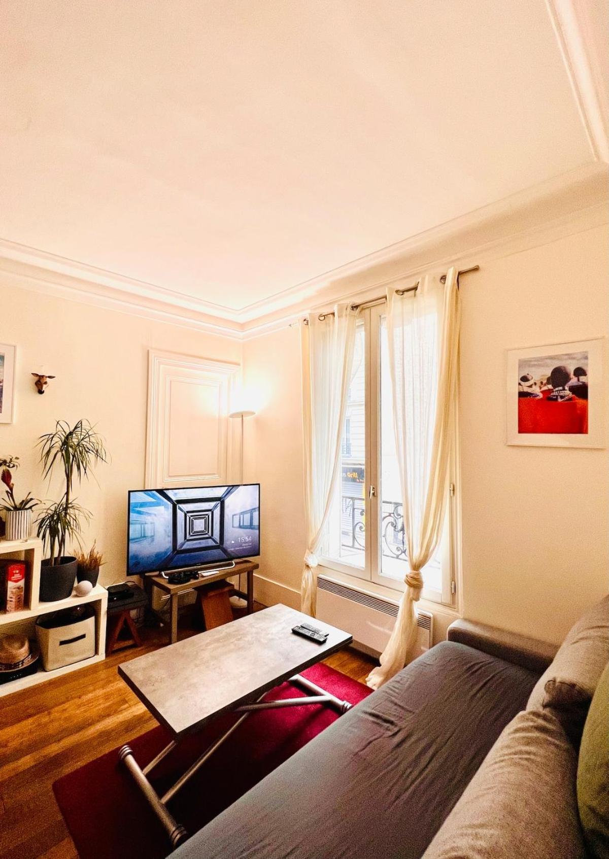 Cosy In 11th * Parigi